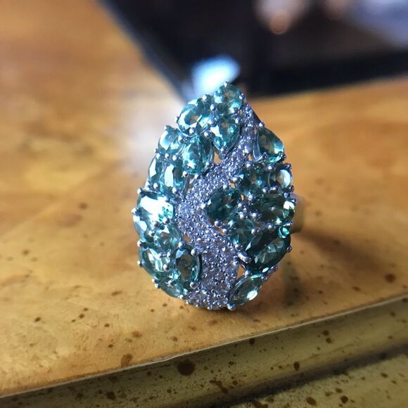 Natural Green Apatite Sterling Silver Cocktail Ring Size 7 - Picture 9 of 9